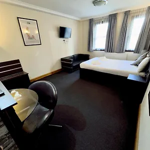 epsilon-hotel.cambridgehotelsuk.com/